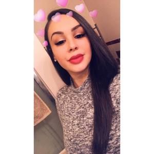 Meet your Posher, Alyssa